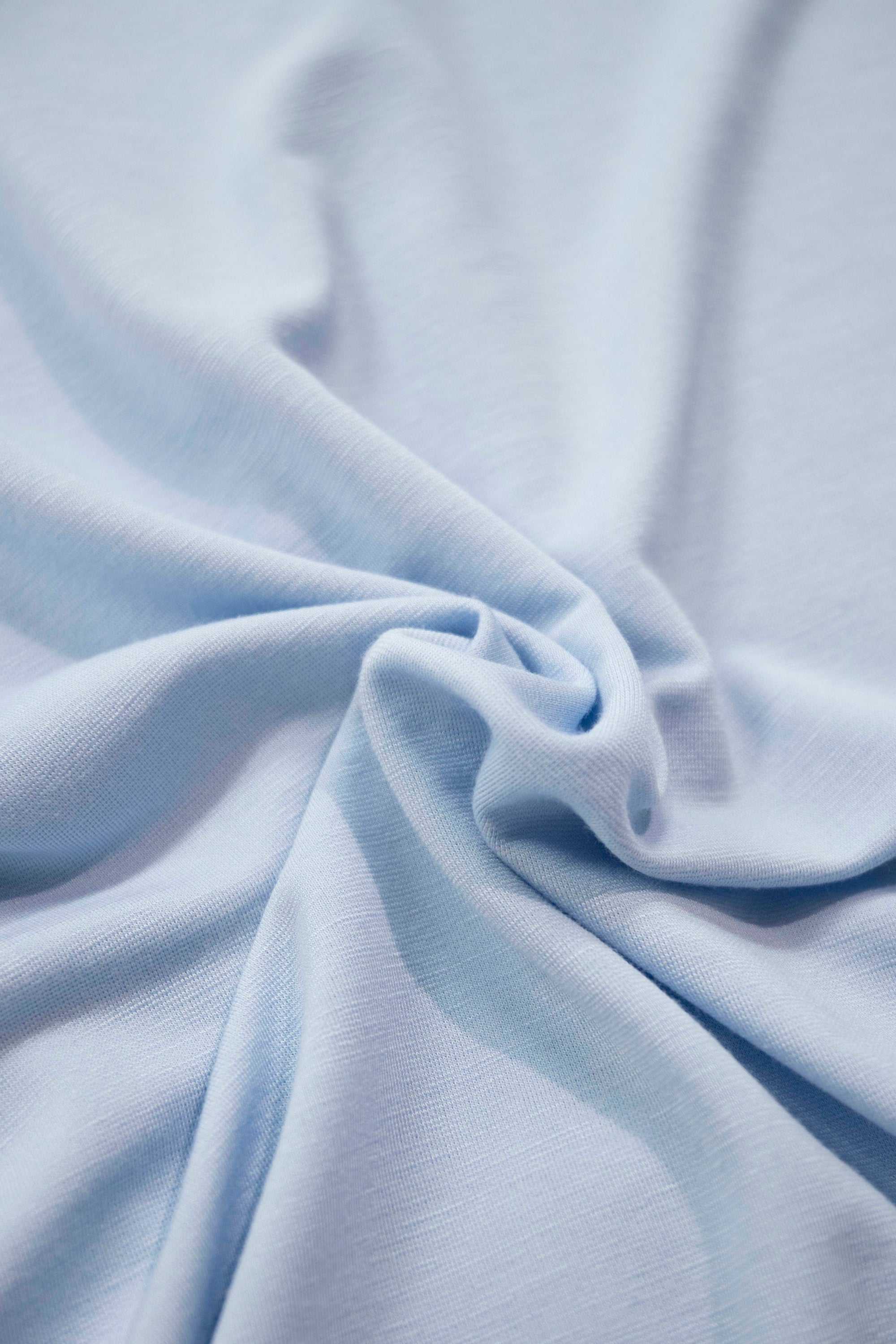 フロントレイヤードカットソートップ NS-190