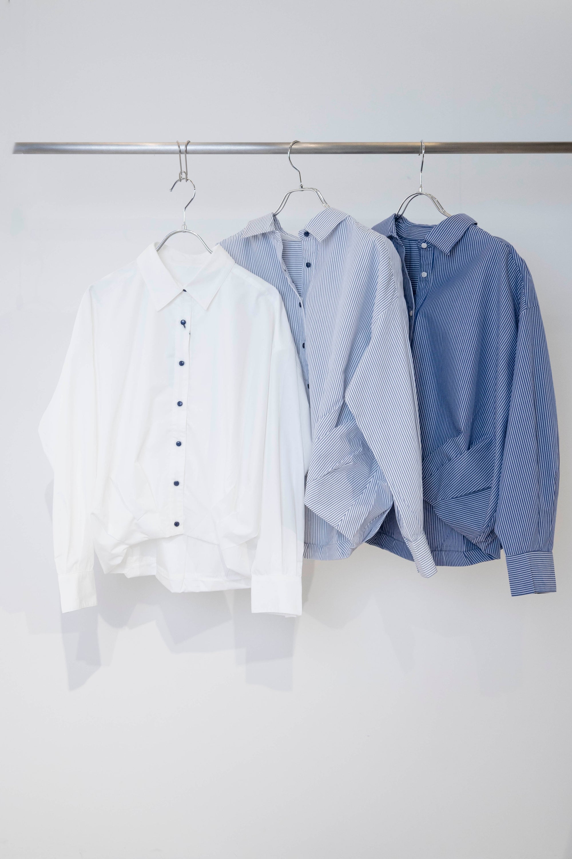 裾タックブラウス NS-210