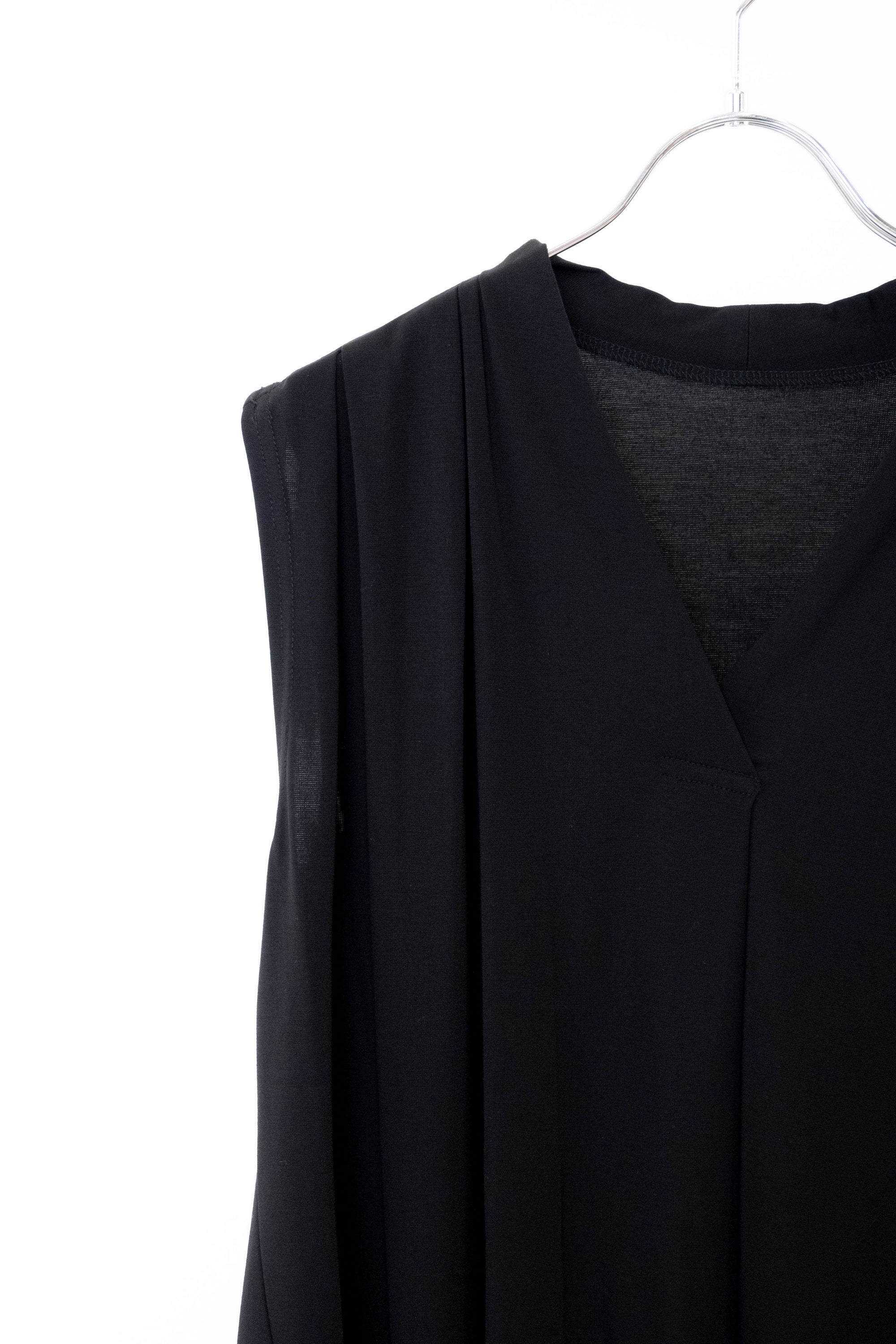 ノースリーブカットソートップ NS-217