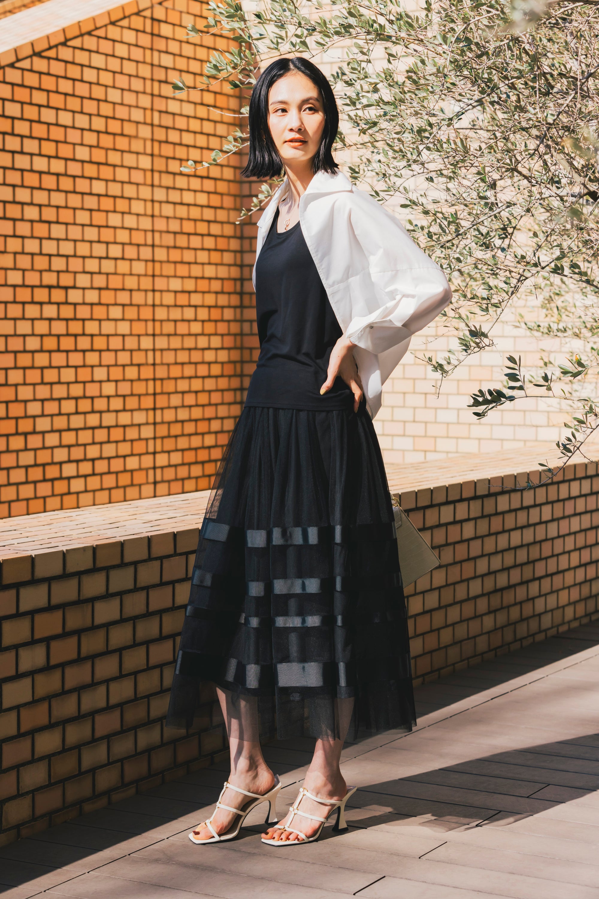 テープ使いチュールスカート NS-242