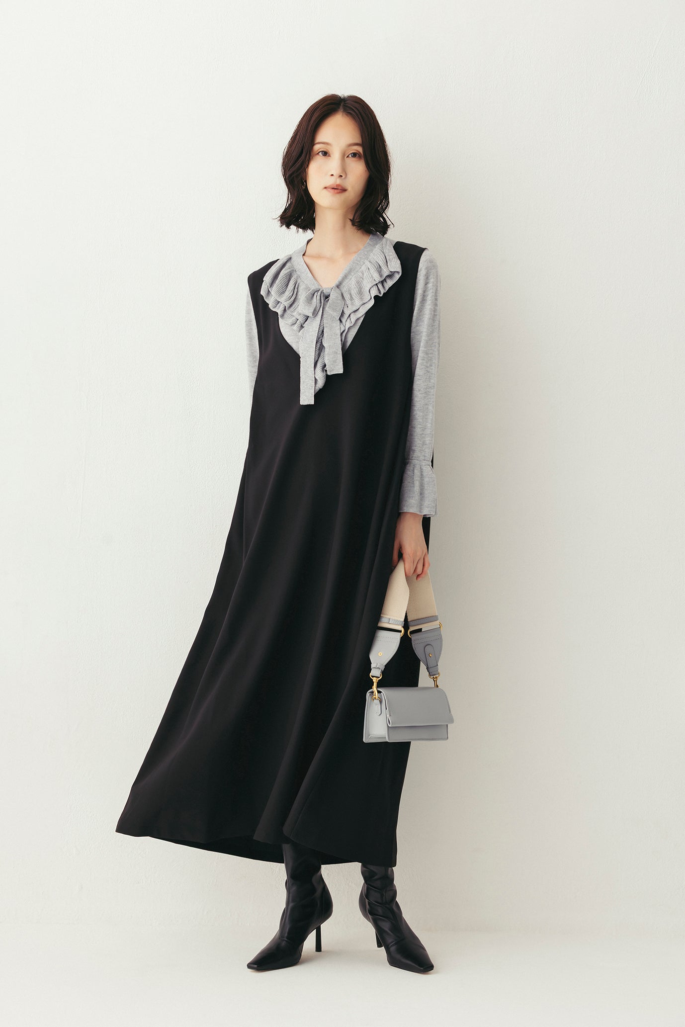 タックジャンパースカート(共布ベルト付き) NS-342