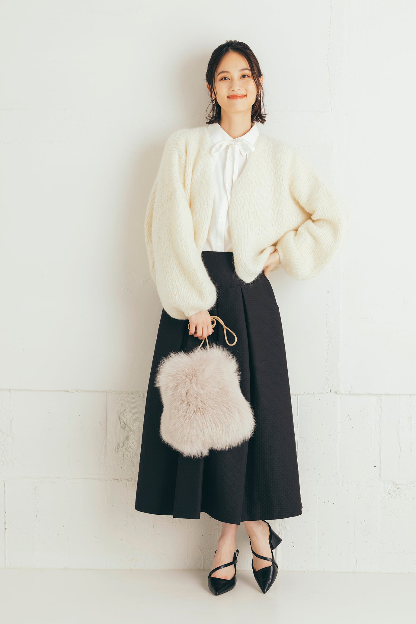 リボン付きタックブラウス NS-156