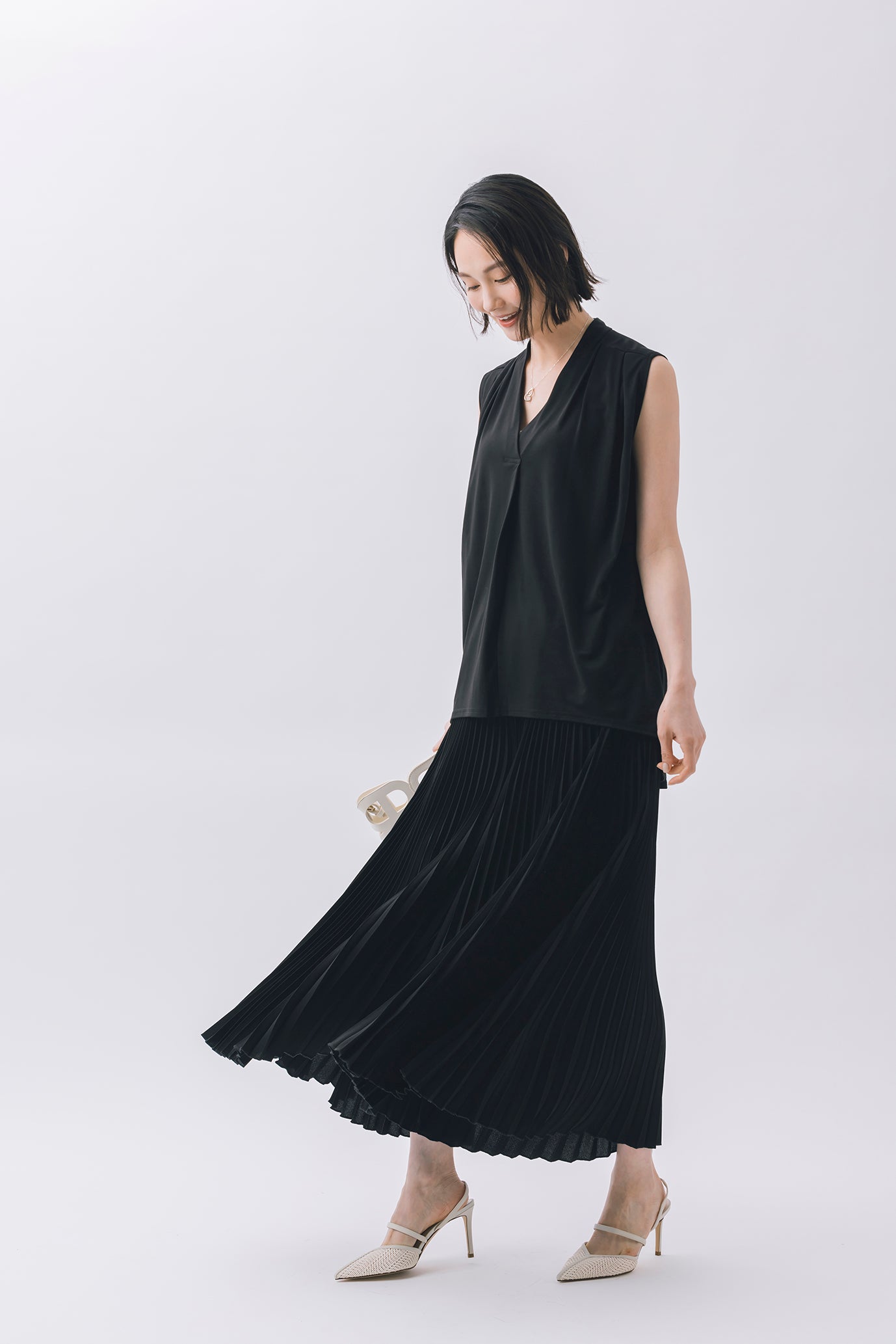 ノースリーブカットソートップ NS-217