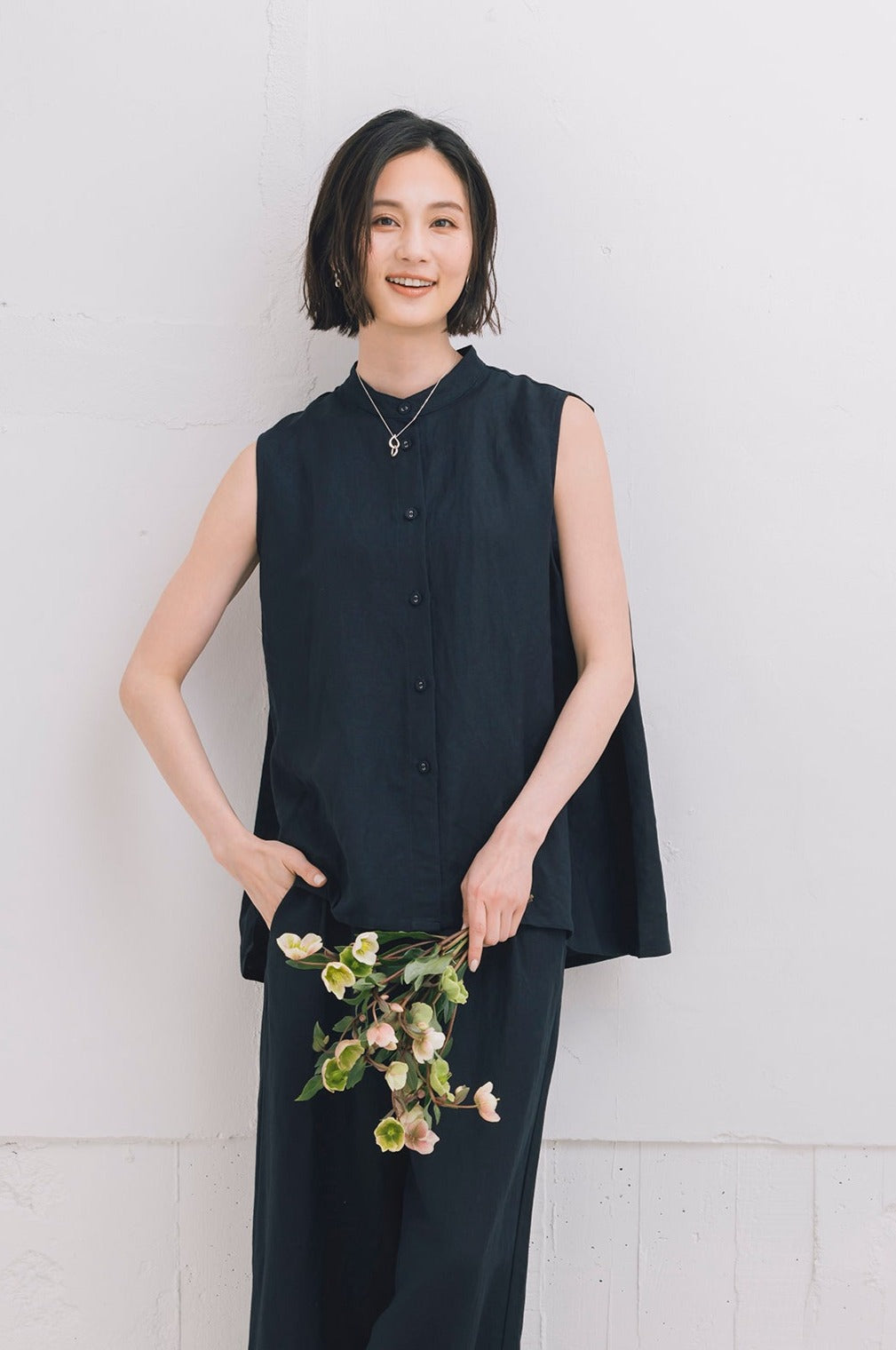 チャコールネイビー モデル身長170cm/Mサイズ着用