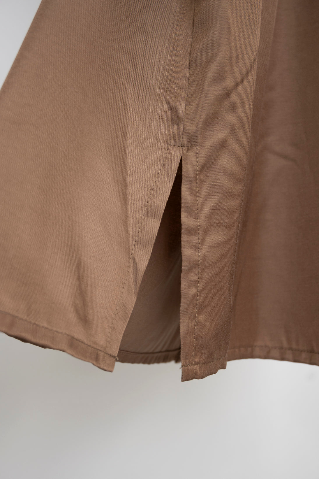 リボン付きタックブラウス NS-156