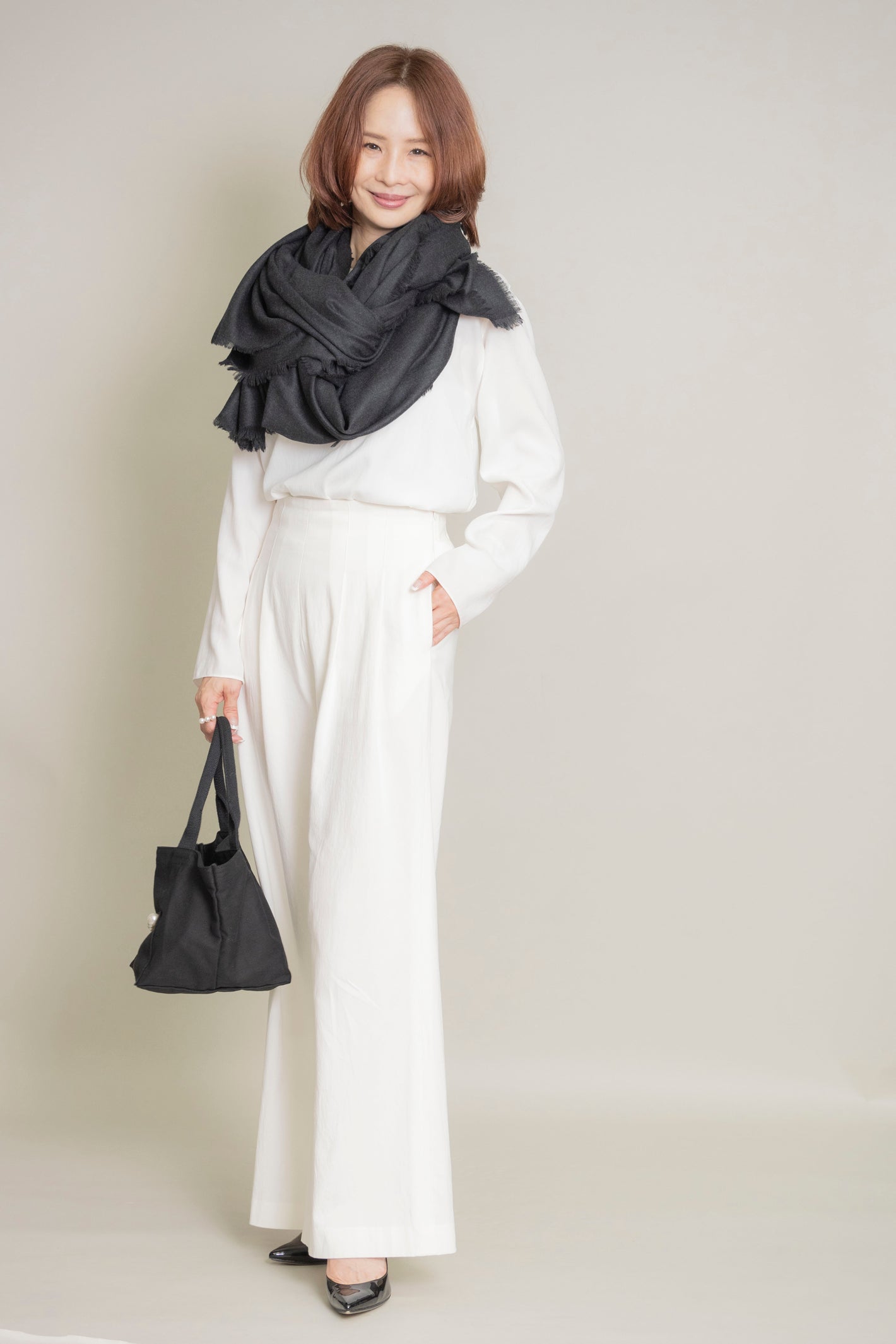 ウールビエラフリンジストール NS-120