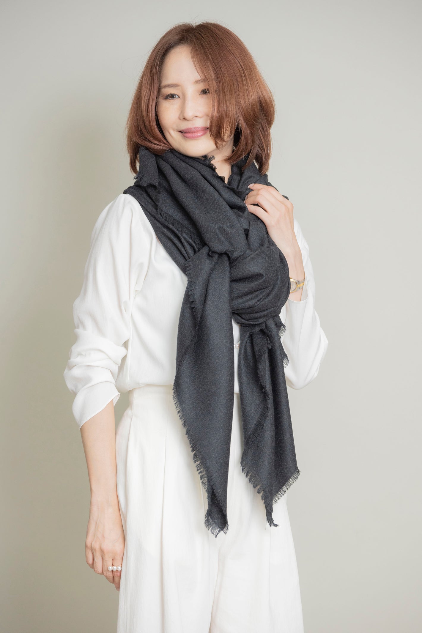 ウールビエラフリンジストール NS-120