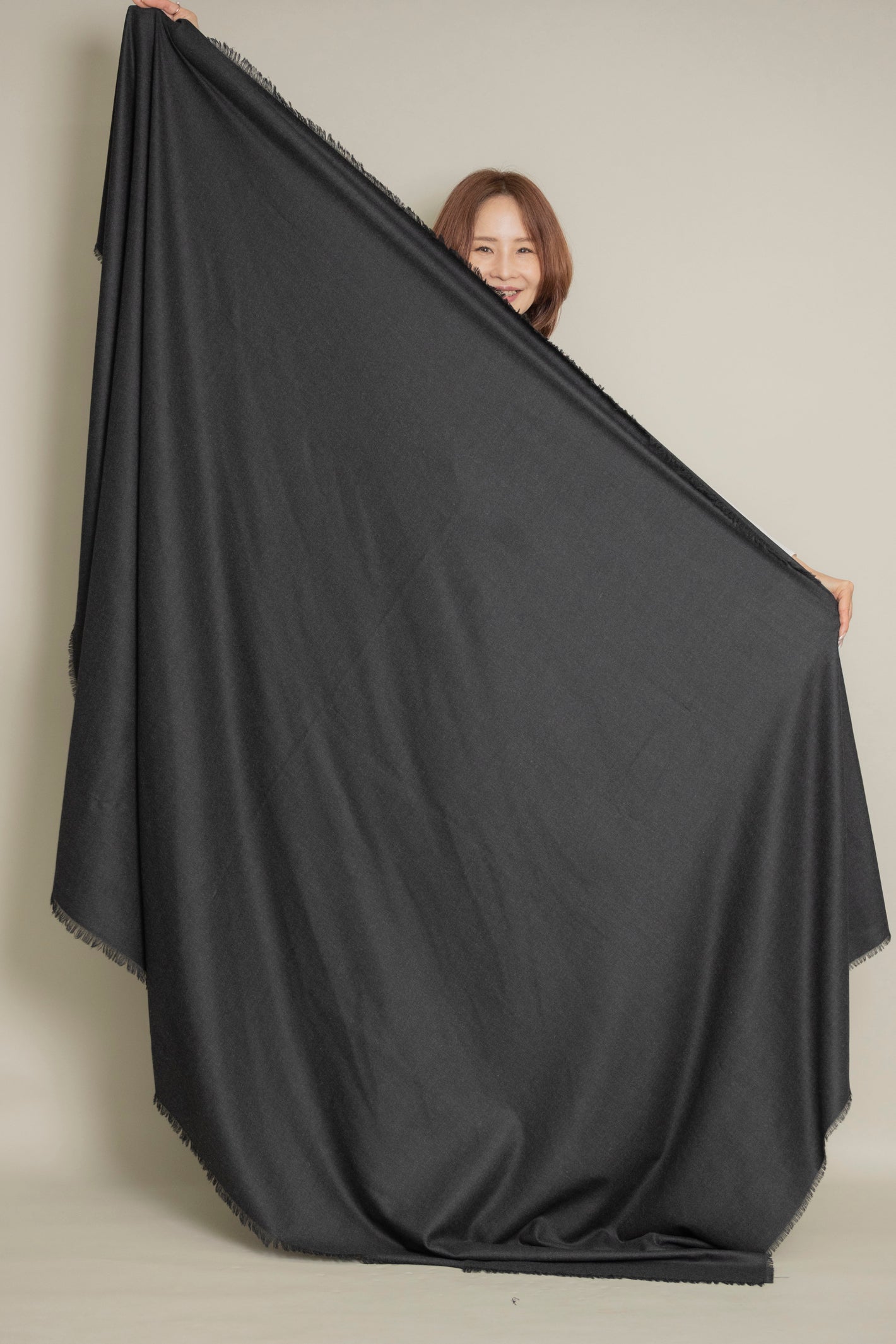 ウールビエラフリンジストール NS-120