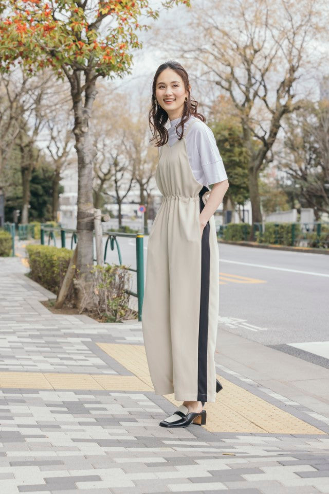 配色ライン入りオールインワン NS-150