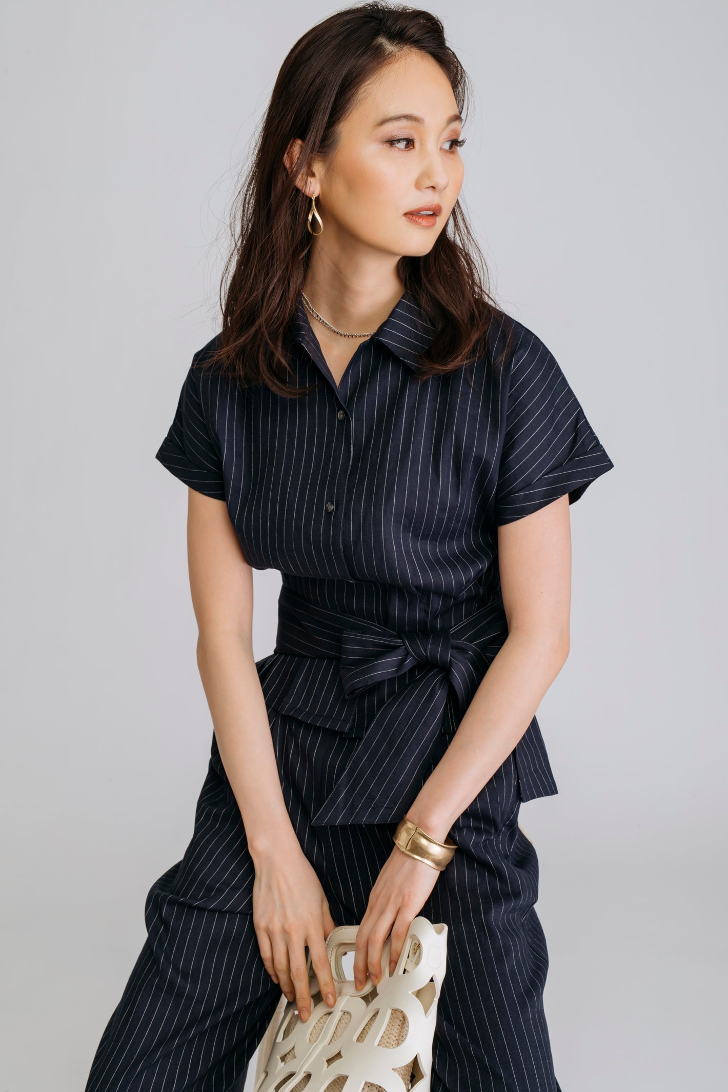 麻混ストライプ タックブラウス