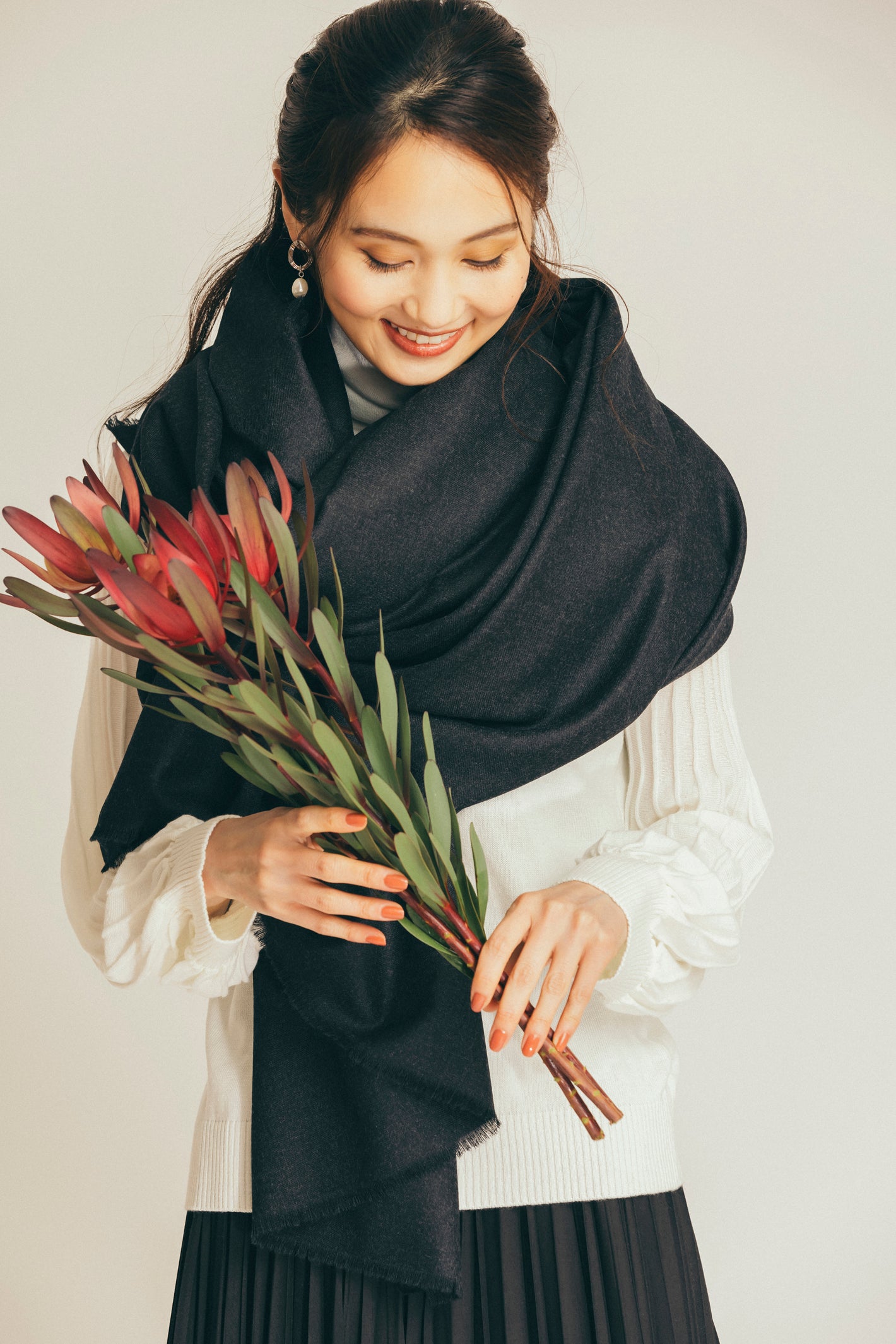 ウールビエラフリンジストール NS-120