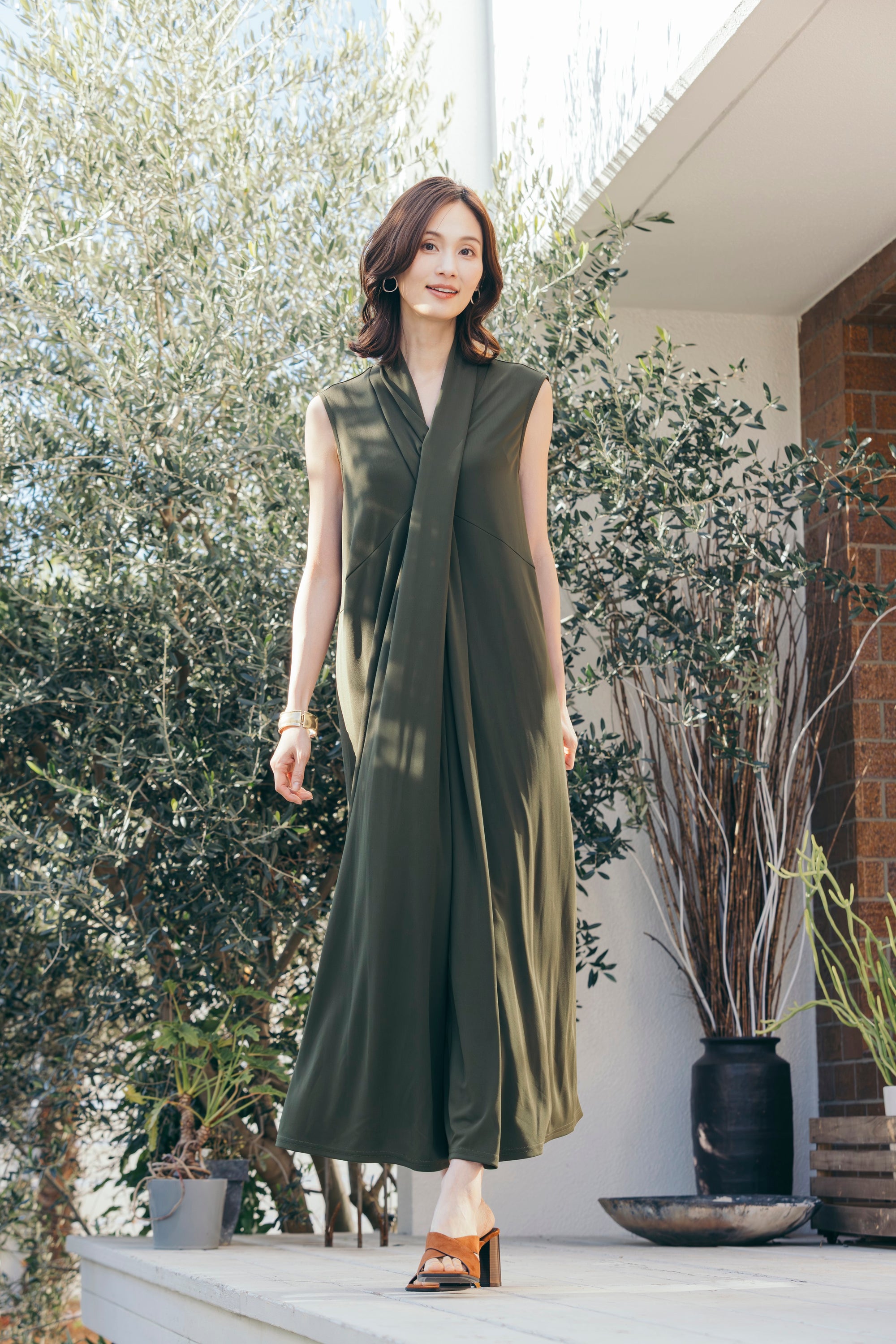 フロントツイストタックワンピース NS-306