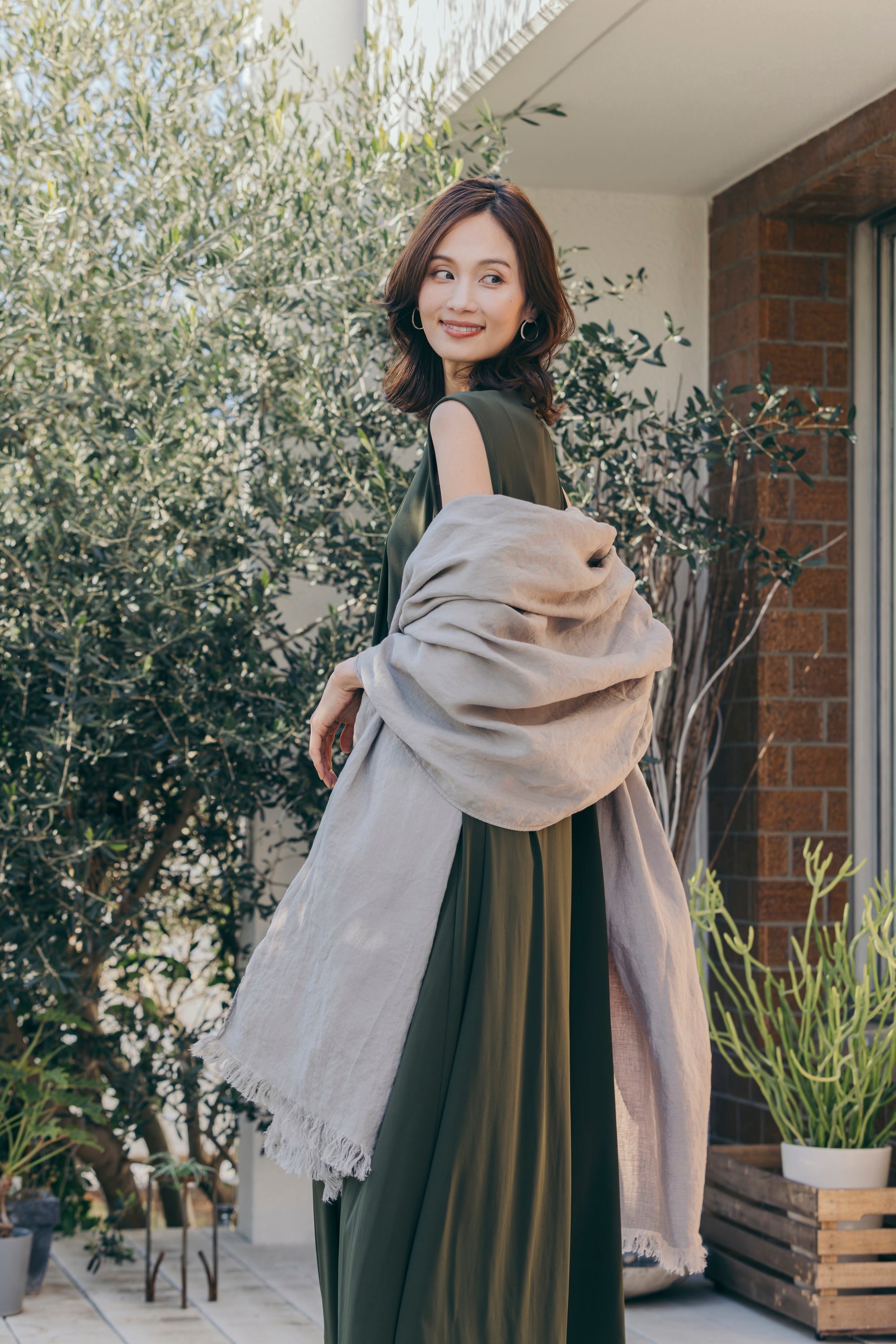 フロントツイストタックワンピース NS-306