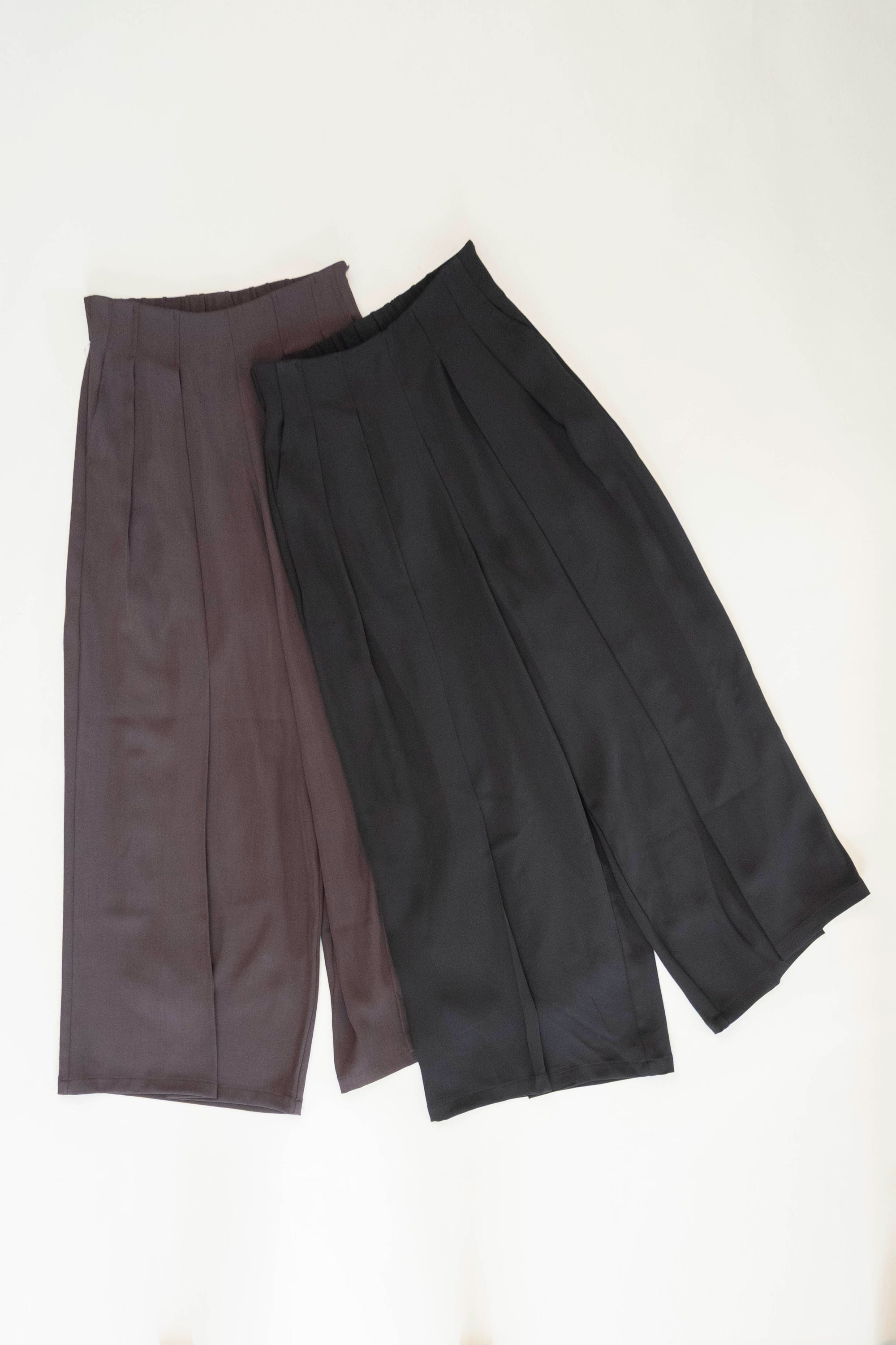 フロントタックワイドパンツ NS-395