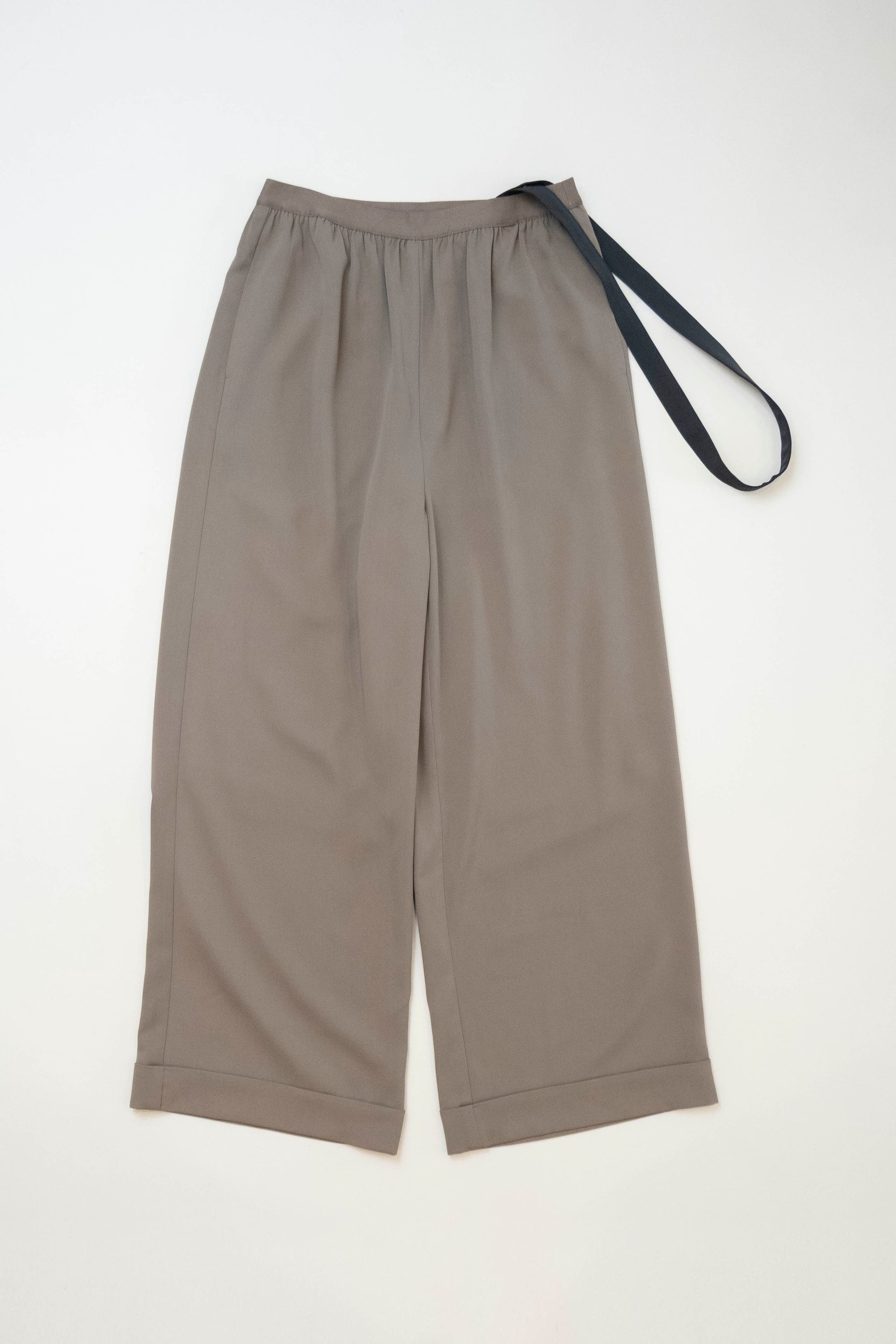 配色ストラップ付パンツ NS-415