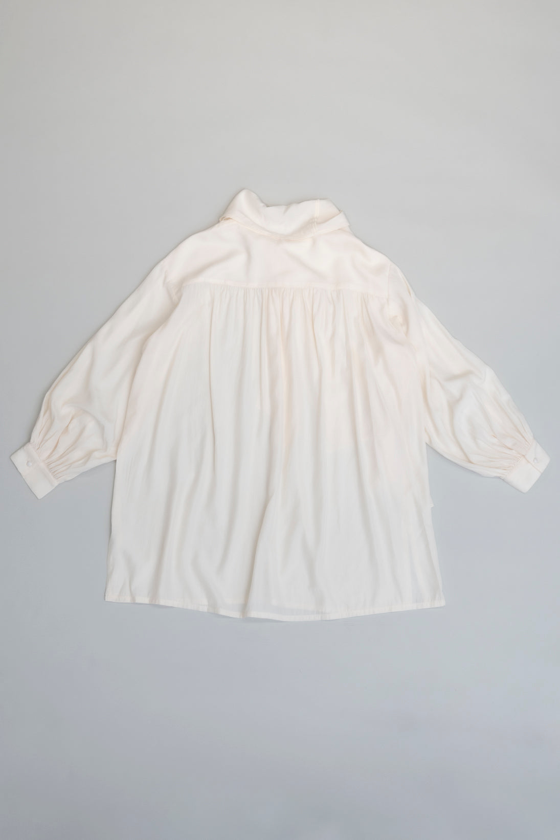 フロントレイヤードブラウス　NS-111