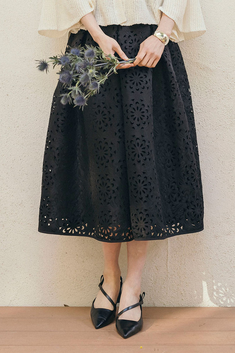 レース調ジャカードタックスカート　NS-137