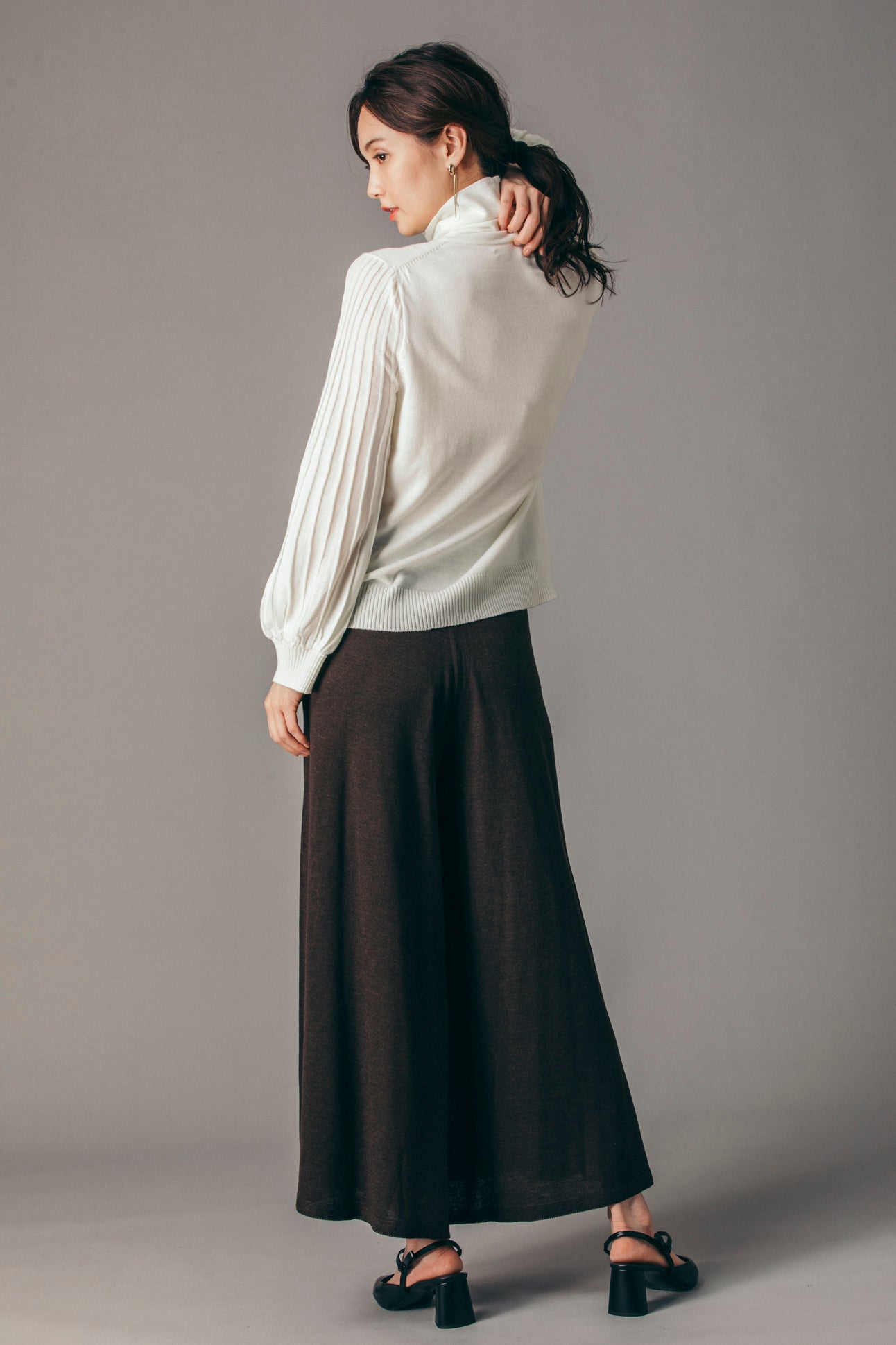 プリーツ風袖　ニットトップ NS-015